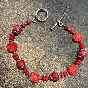 🌹Red flower beaded bracelet